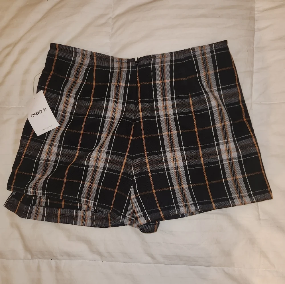 Forever 21 High Rise Skort- small